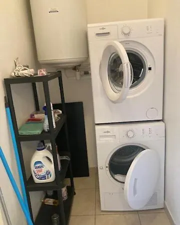 Tres Bel Apartment *